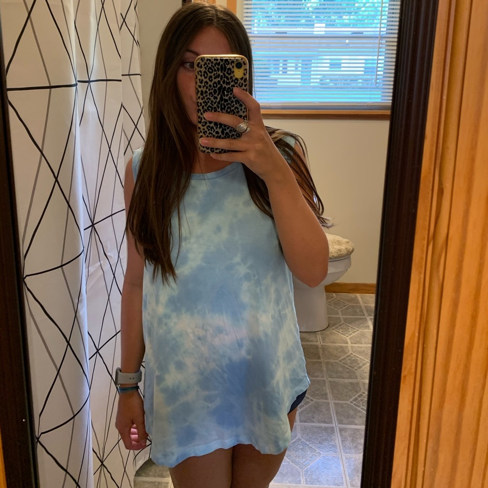 Blue tie dye tank